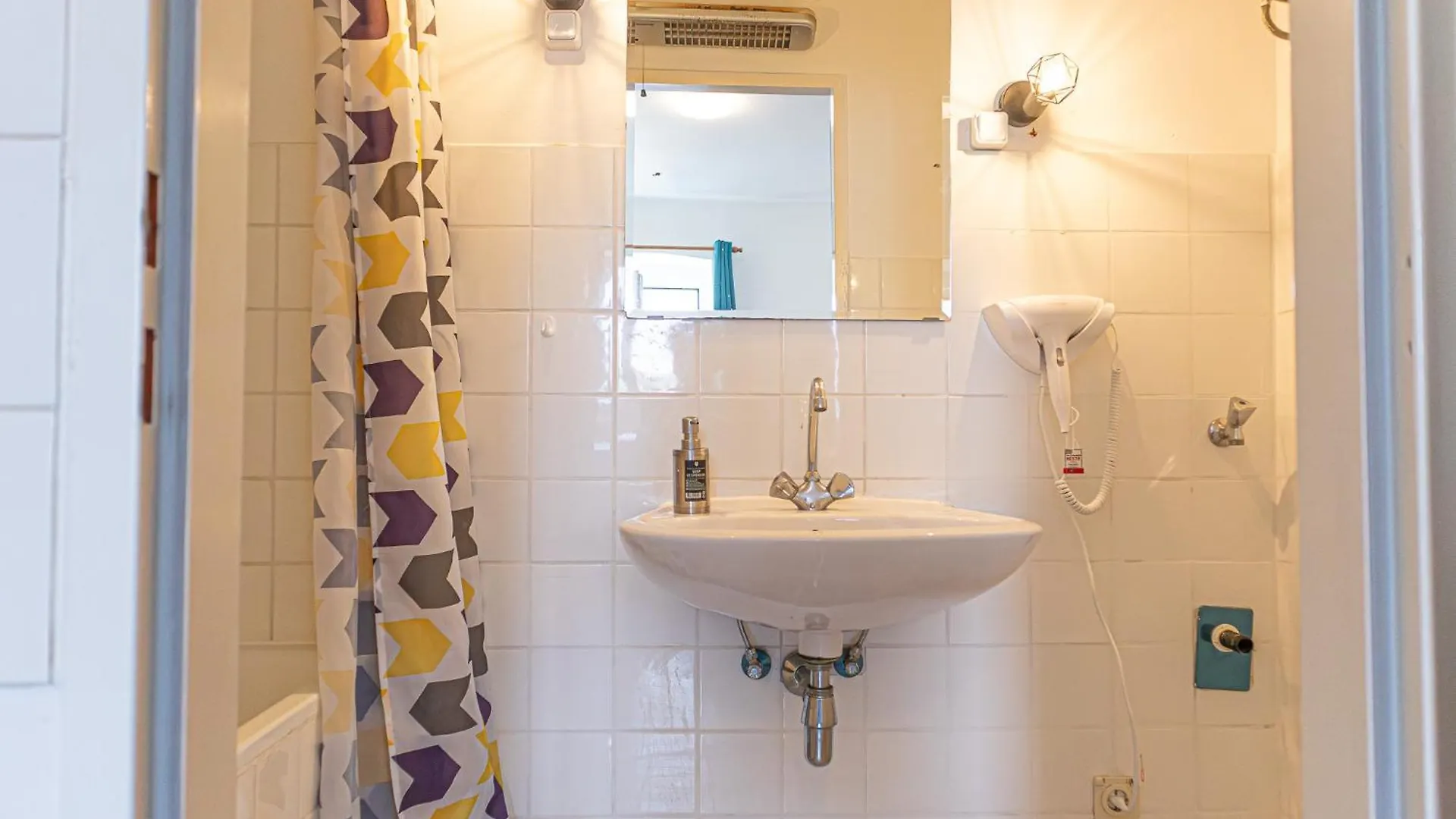 Stylish & Comfortable Studio Apt. Centrally Placed Vienna